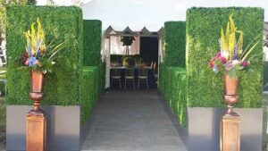 Artificial Boxwood Hedge with Planter Box 8′